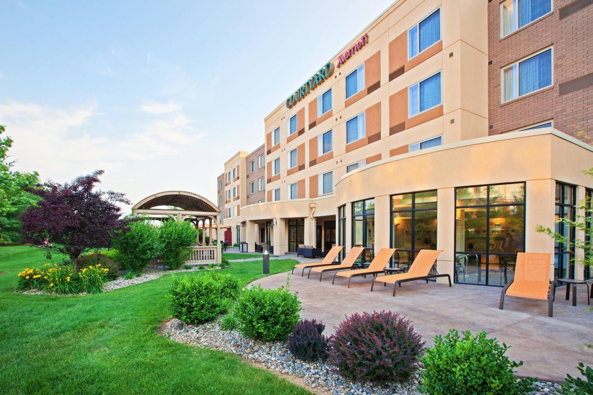 Courtyard Louisville Northeast Zewnętrze zdjęcie